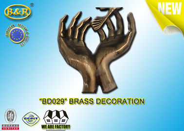 No . BD029 Brass Hands Tombstone Decoration Bronze Funeral Accessories Size 17.5×10 Cm Copper Alloy